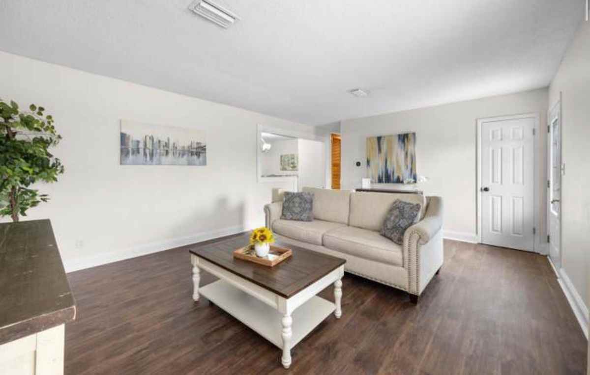 207 Martisa Rd Nw - Photo 4 of 20