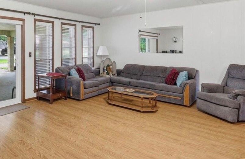 1335 Kathy Ave - Photo 5 of 13