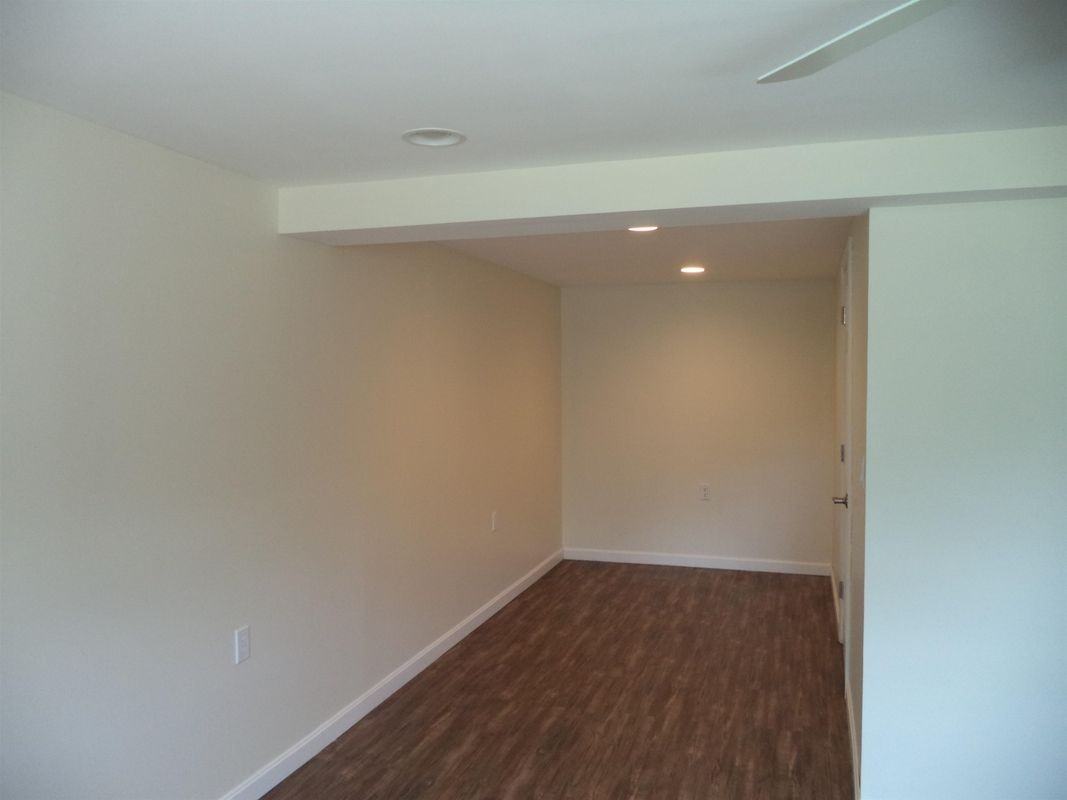 387 Main St ##1 - Photo 6 of 11