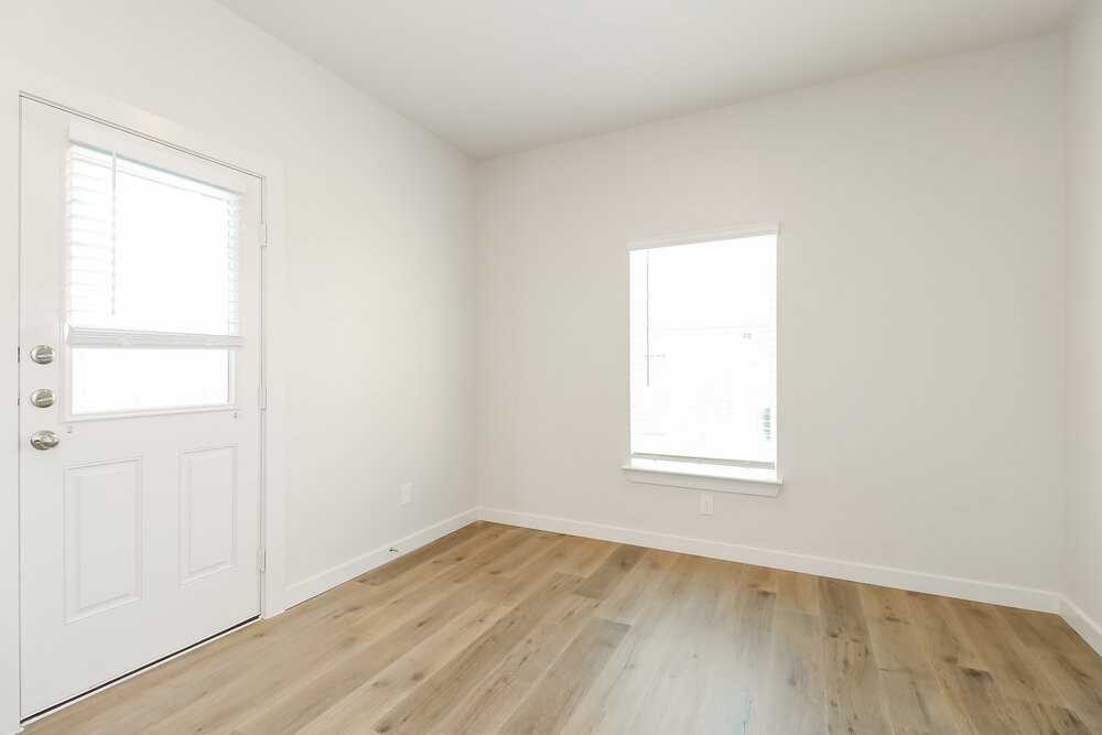1500 Harvester Dr - Photo 6 of 16