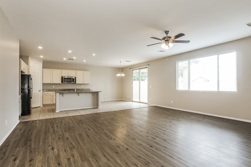 6114 S 30th Ln - Photo 3 of 16