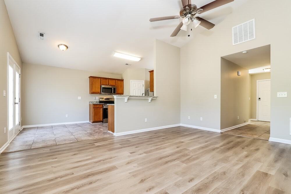 4412 Gray Wolf Way - Photo 6 of 16