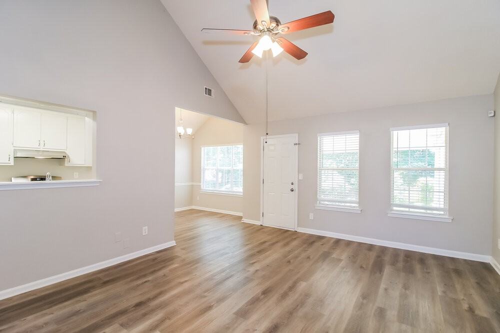 104 Nanci Ct - Photo 5 of 16