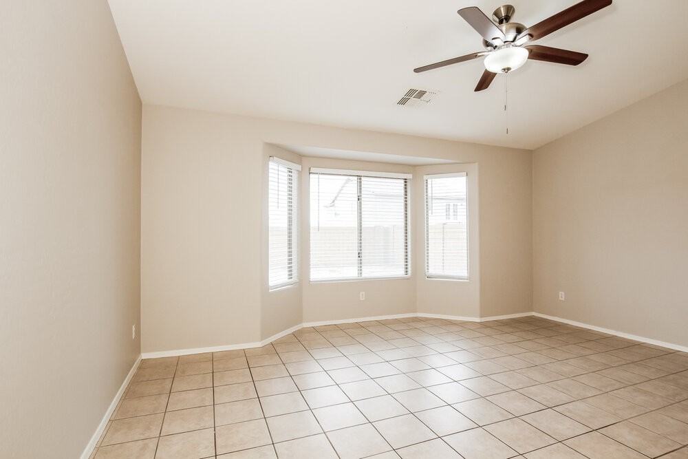 6622 S 23rd Ave - Photo 6 of 16