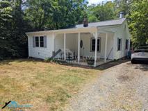 531 Lakeshore Dr - Photo 1 of 1