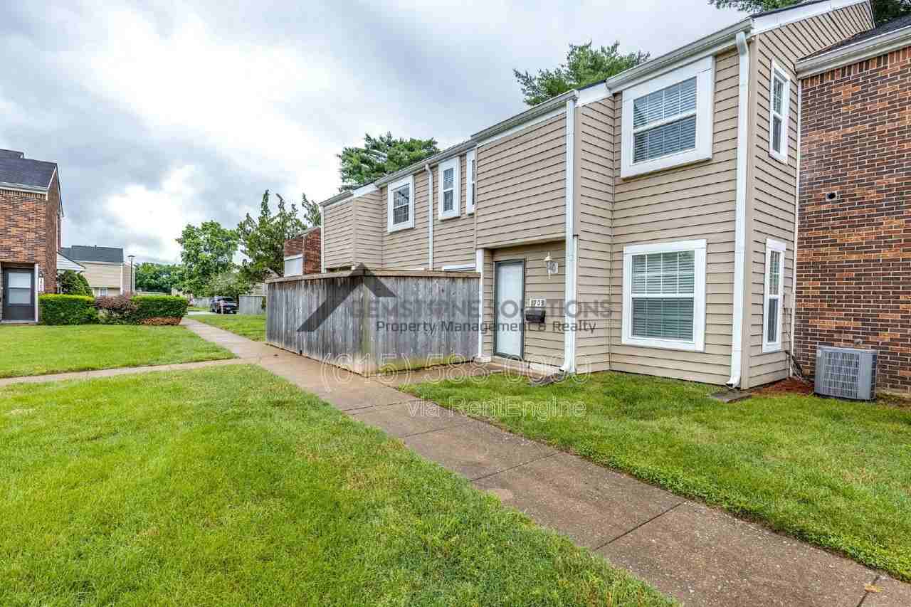 1705 Granville Rd - Photo 4 of 38