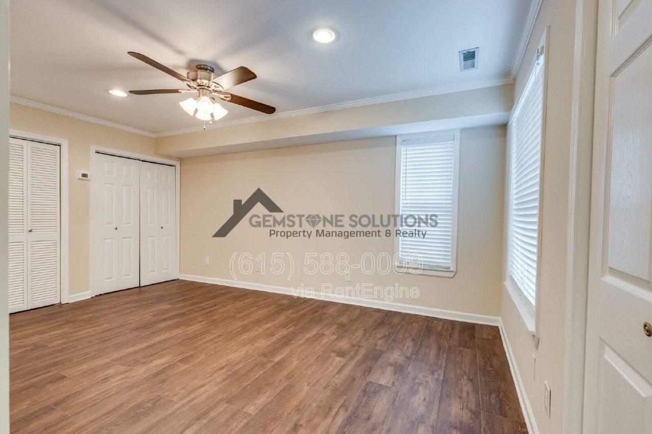 1705 Granville Rd - Photo 6 of 38