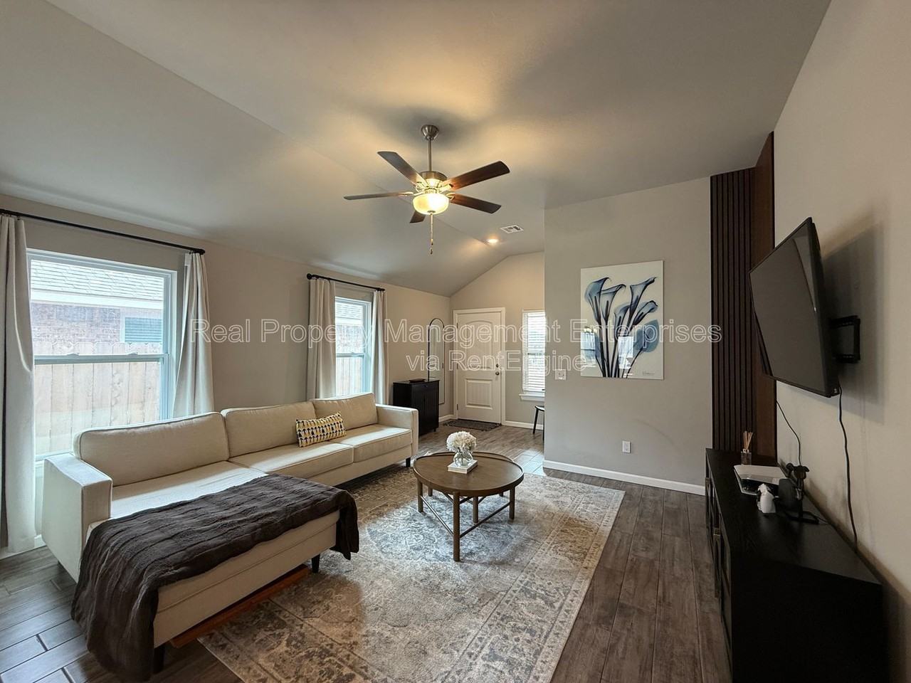 4612 Prominence Dr - Photo 7 of 28