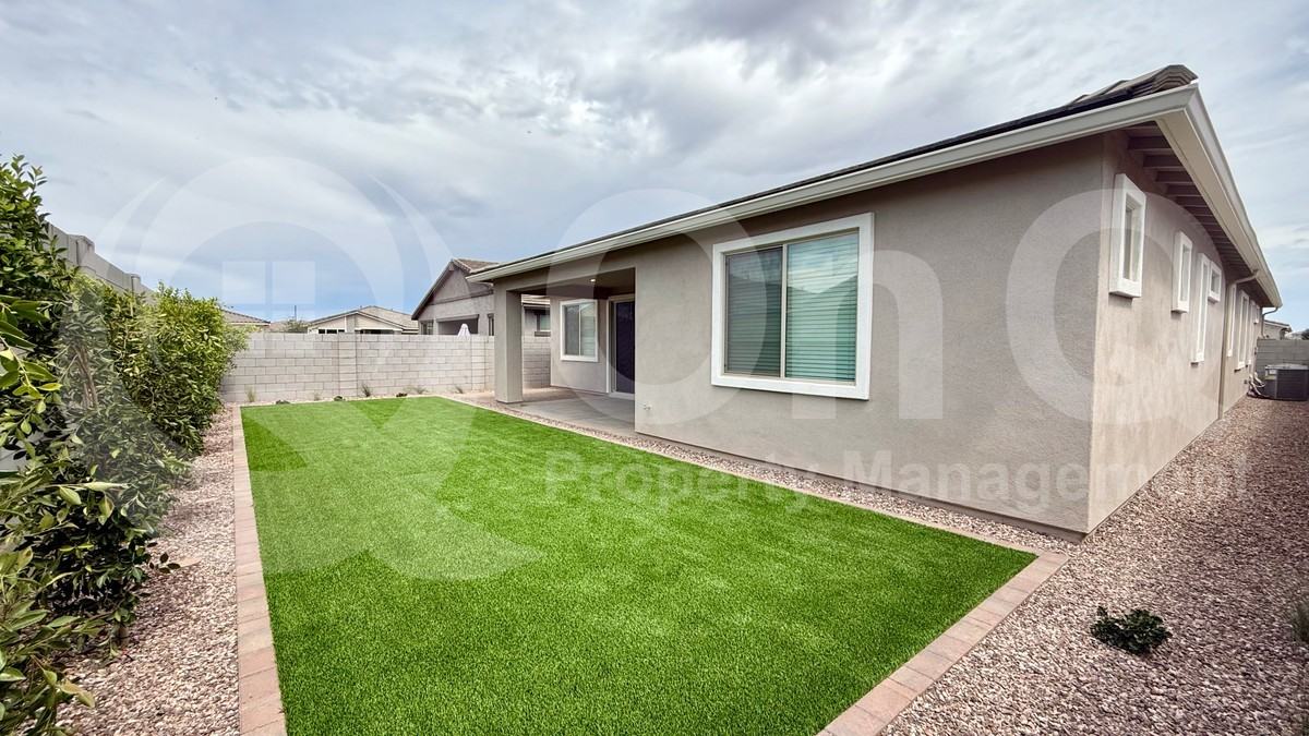 22813 E Starflower Dr - Photo 2 of 30