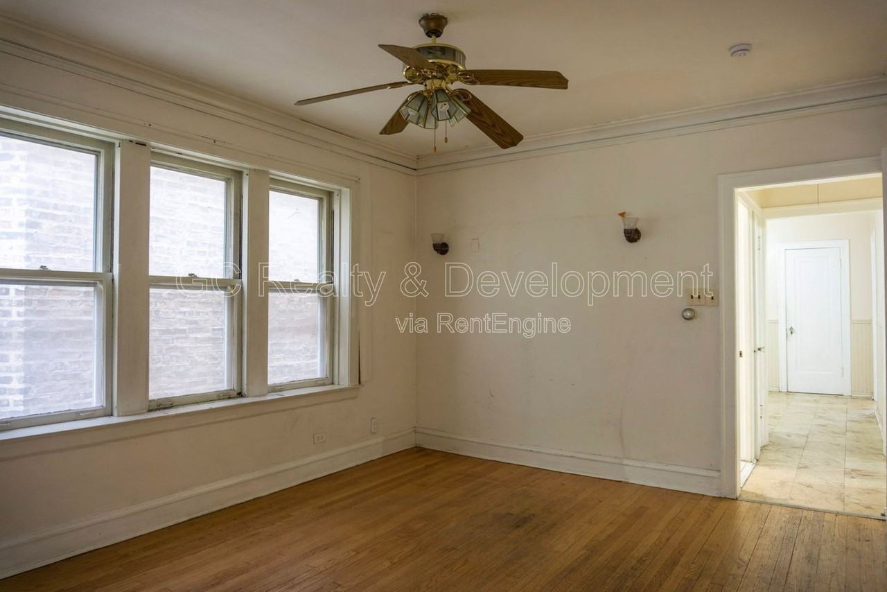 3841 N Sawyer Ave #1 - Photo 5 of 14