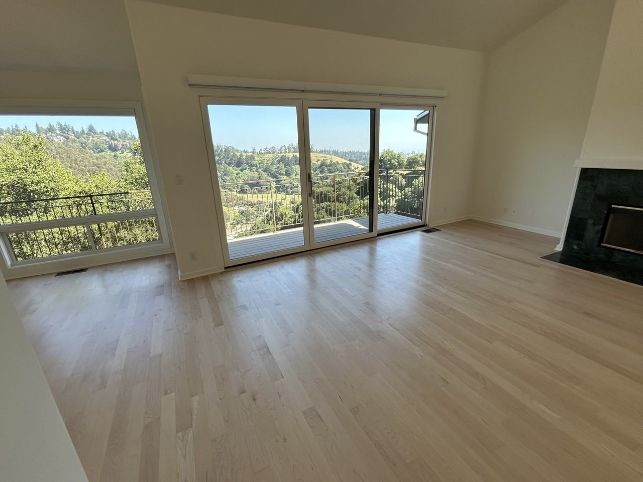 6676 Charing Cross Rd - Photo 3 of 20