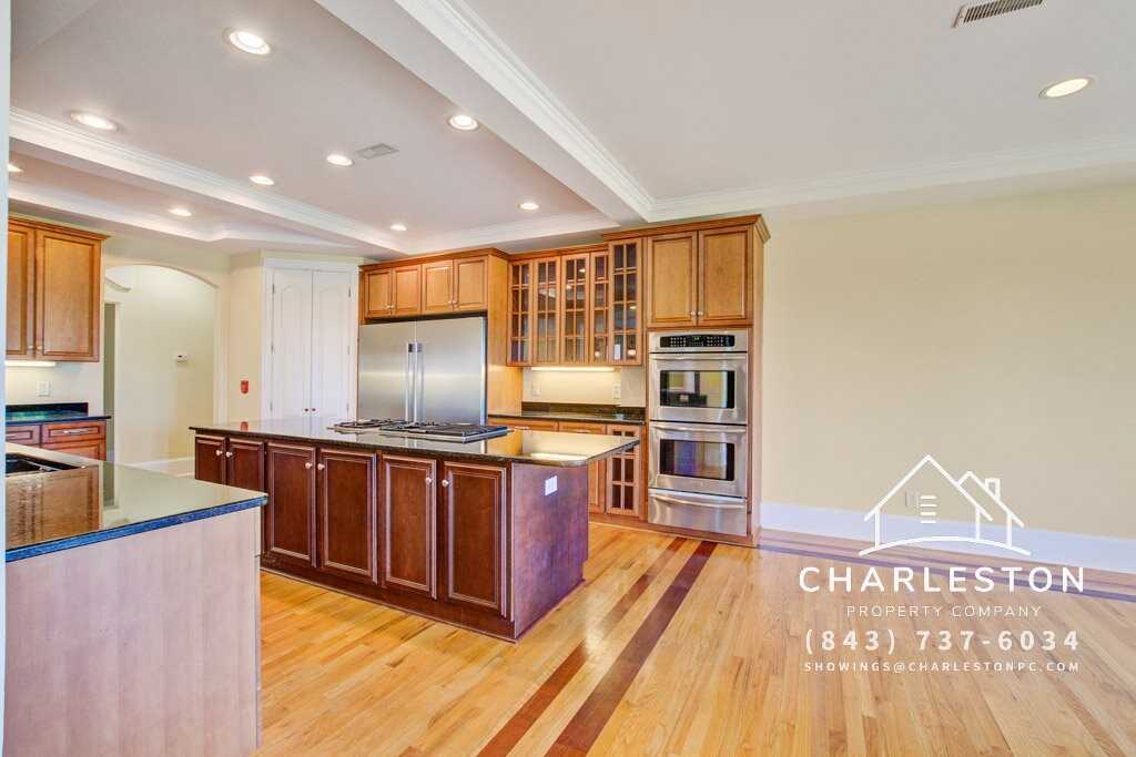 1739 Indigo Island Dr - Photo 7 of 50