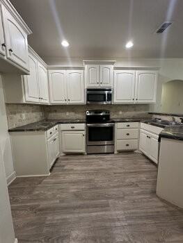 6105 73rd St #A - Photo 7 of 20