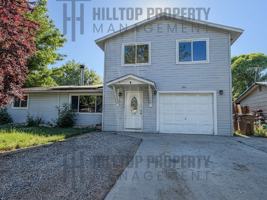 featured image of 816 S Wardwell Ave