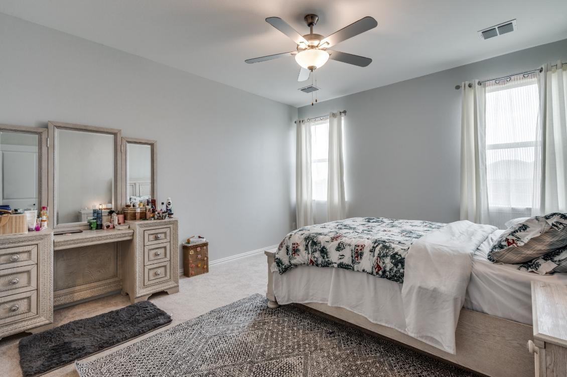 2116 Angus Dr - Photo 2 of 13