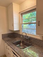 featured image of 883 Lorna Dr