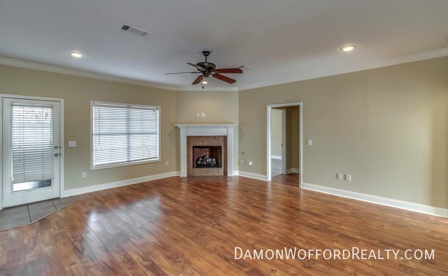 119 Kenzie Dr - Photo 2 of 33