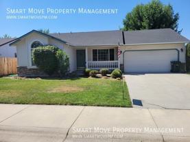 1067 N Crestley Ave - Photo 1 of 1
