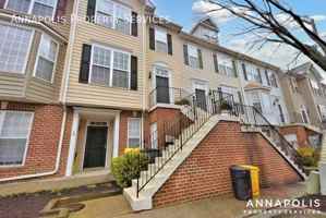 featured image of 37 Harbour Heights Dr