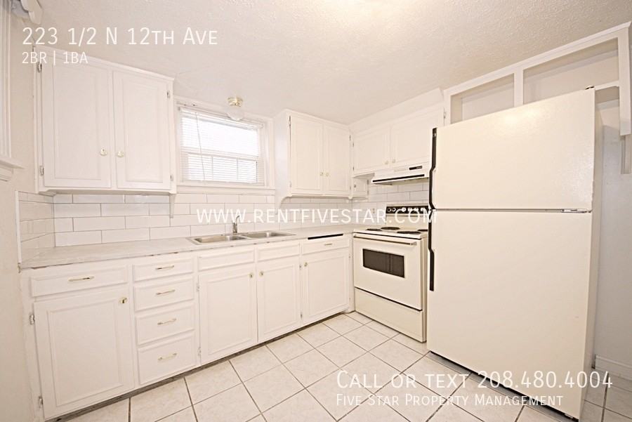 223 1/2 N 12th Ave - Photo 4 of 9