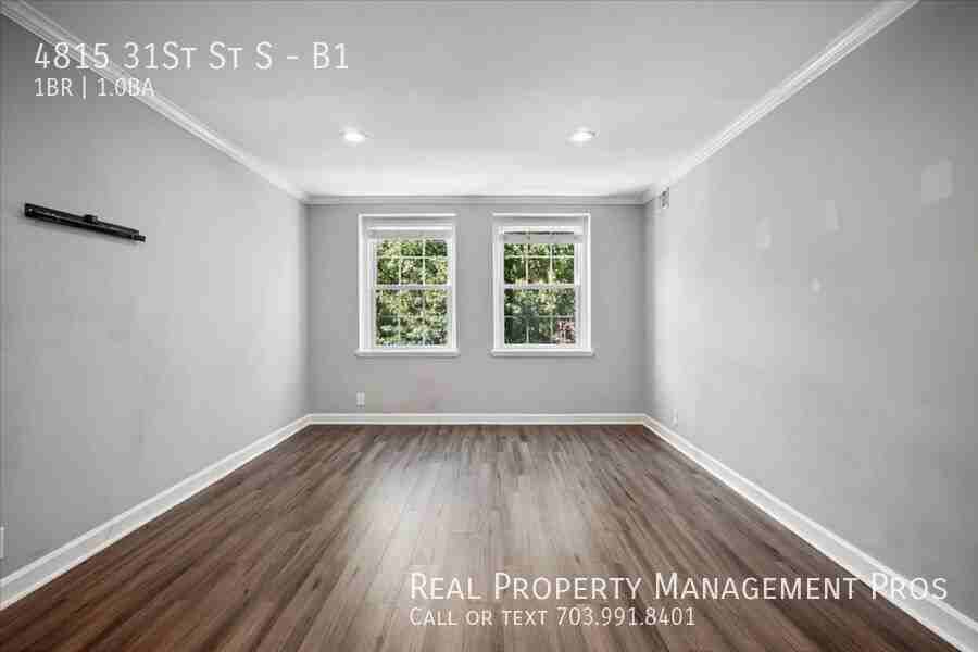 4815 31st St S #B1 - Photo 3 of 42