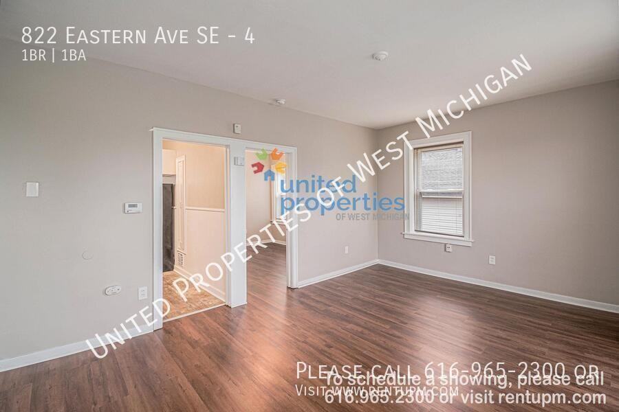 822 Eastern Ave Se #4 - Photo 3 of 10