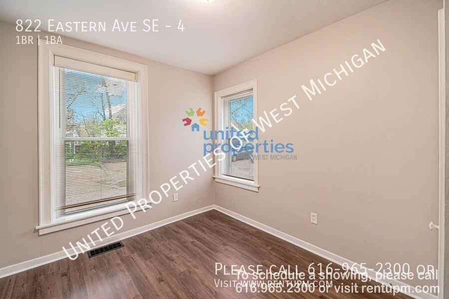 822 Eastern Ave Se #4 - Photo 4 of 10