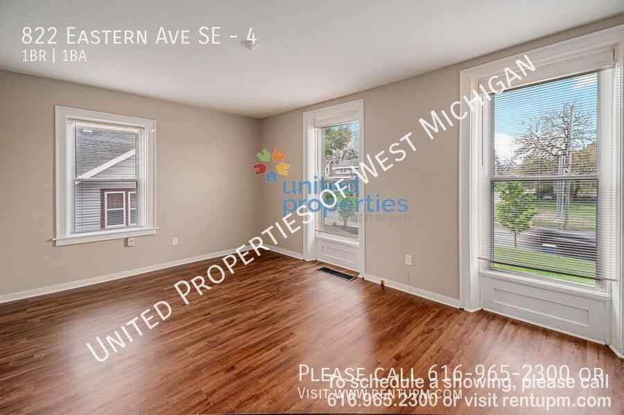 822 Eastern Ave Se #4 - Photo 5 of 10