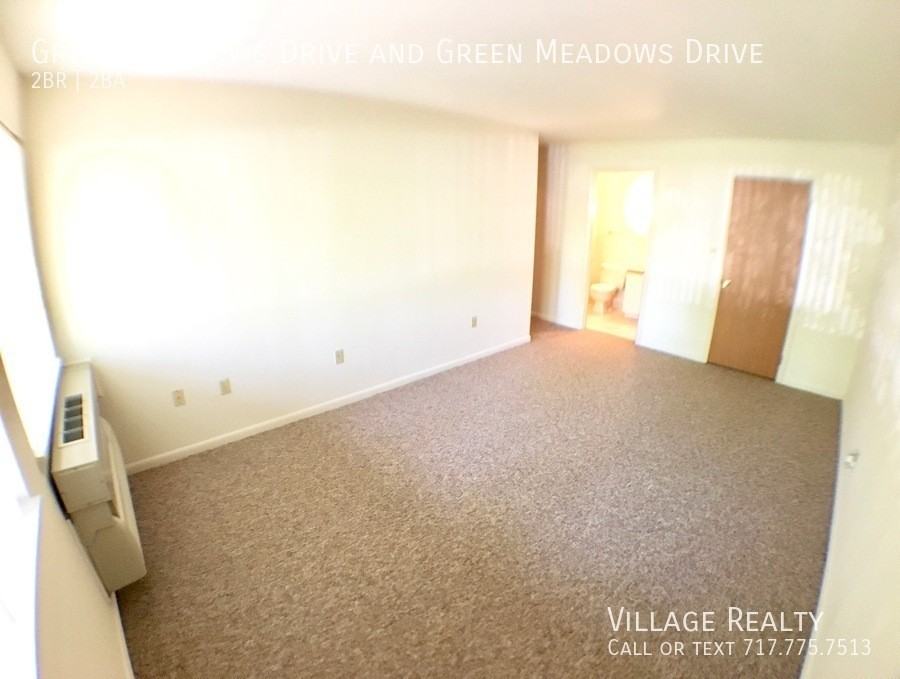 Green Meadows Drive & & Green Meadows Drive #570 - Photo 3 of 24