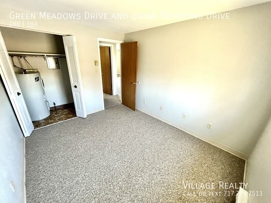 Green Meadows Drive & & Green Meadows Drive #529 - Photo 5 of 50
