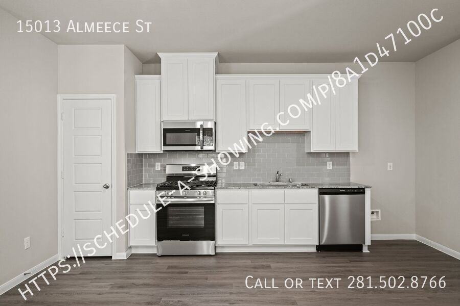 15013 Almeece St - Photo 2 of 11