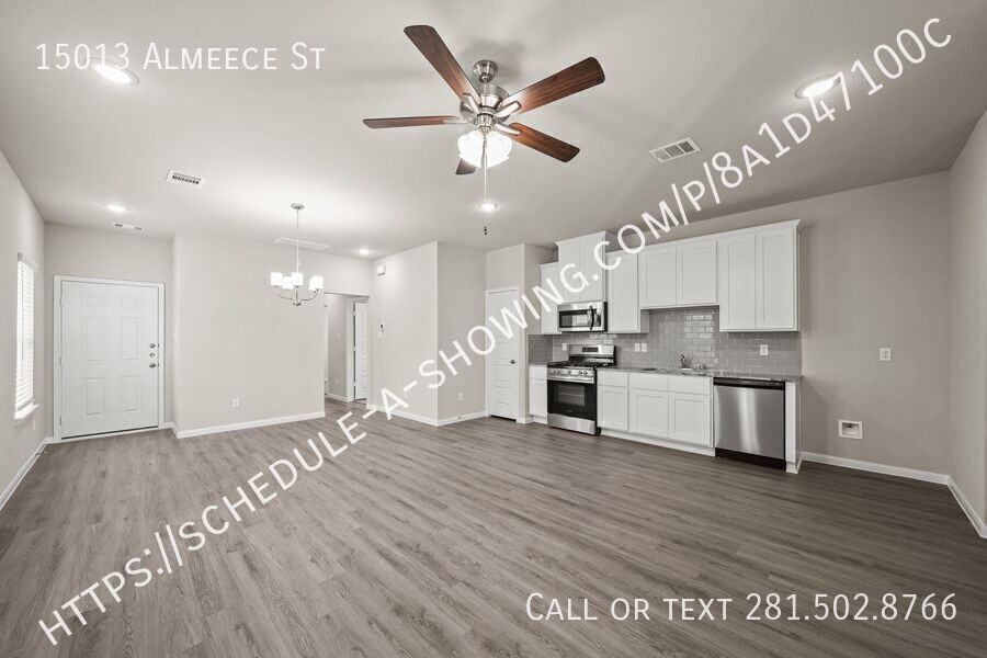 15013 Almeece St - Photo 3 of 11