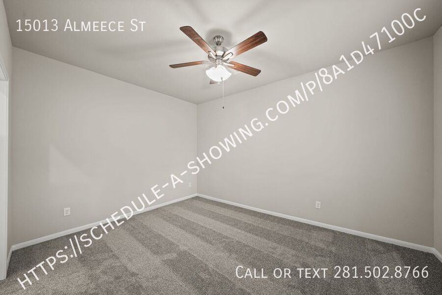 15013 Almeece St - Photo 4 of 11