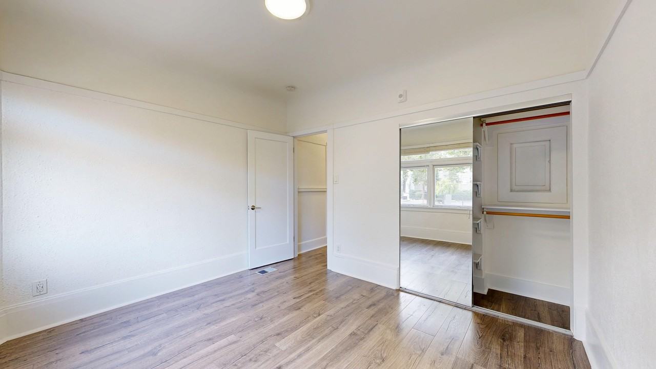 1740 Sacramento St #2 - Photo 5 of 11