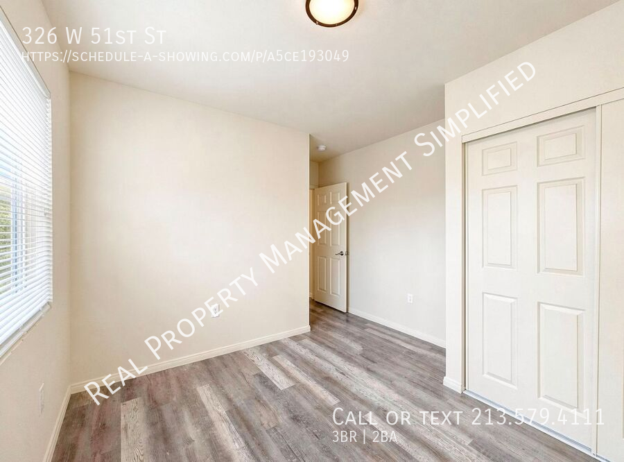 326 W 51st St - Photo 3 of 9