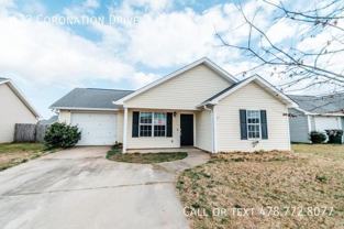 132 Coronation Dr - Photo 1 of 1