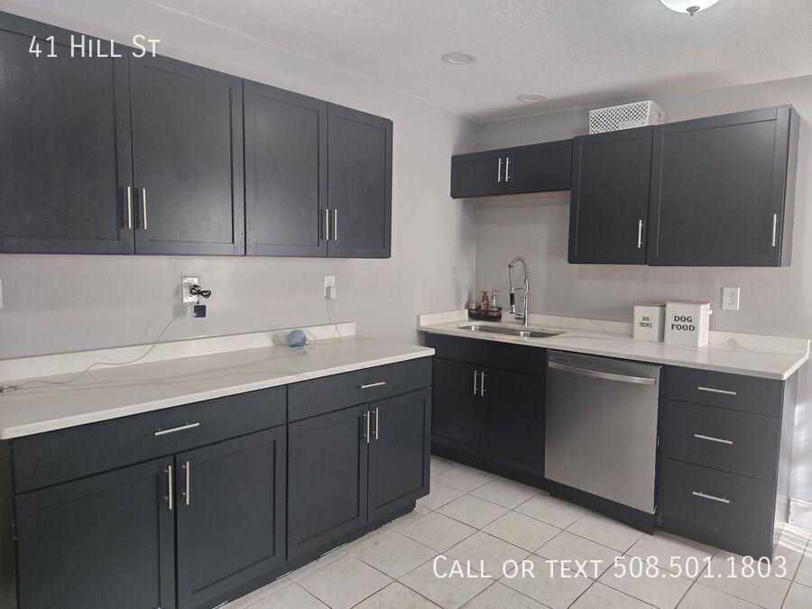 41 Hill St - Photo 5 of 14