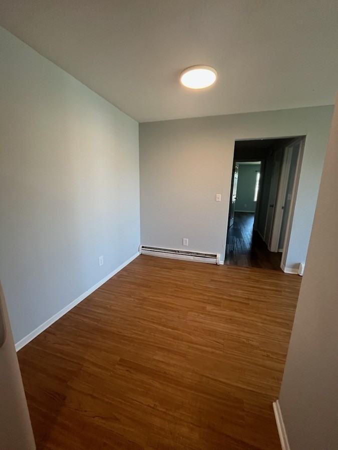 326 Stratford Way - Photo 7 of 11