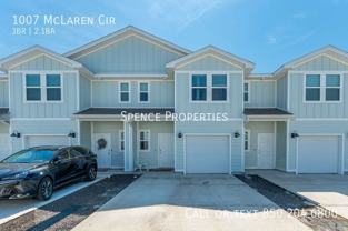 1007 Mclaren Cir - Photo 1 of 1