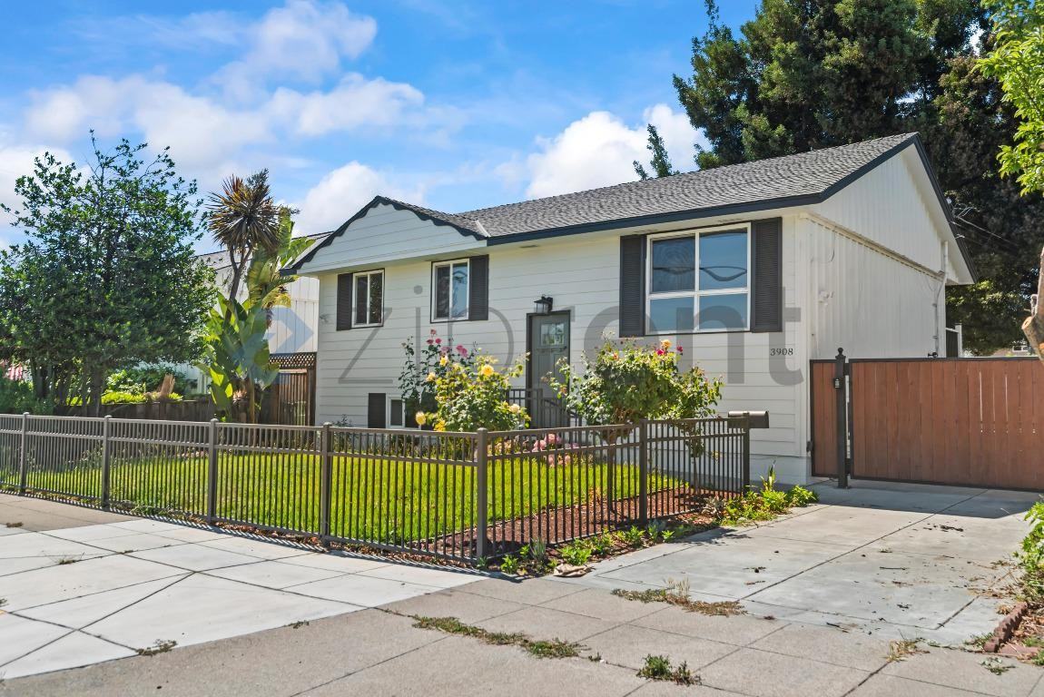 3908 W Campbell Ave - Photo 2 of 34