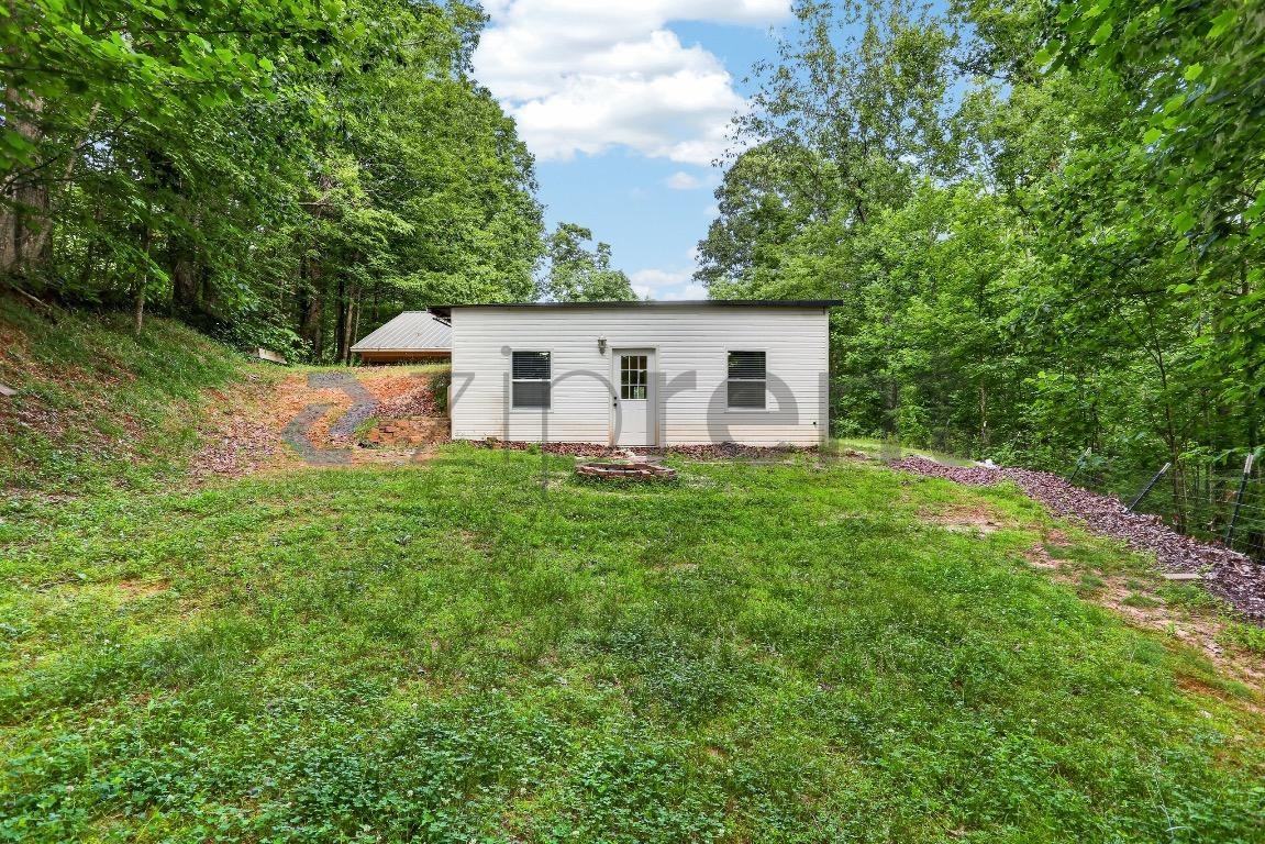 248 Mountain Brook Rd - Photo 4 of 34