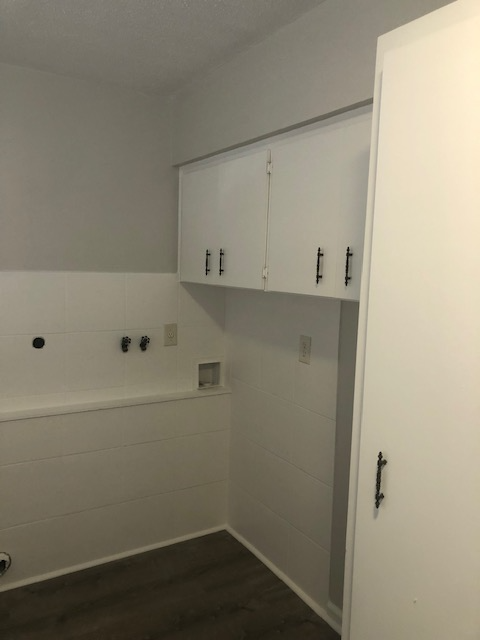 2308 52nd Avenue Dr W #B - Photo 4 of 11