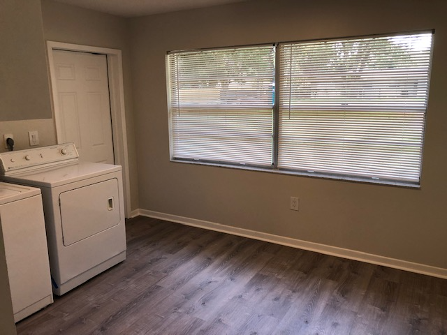 2308 52nd Avenue Dr W #B - Photo 7 of 11