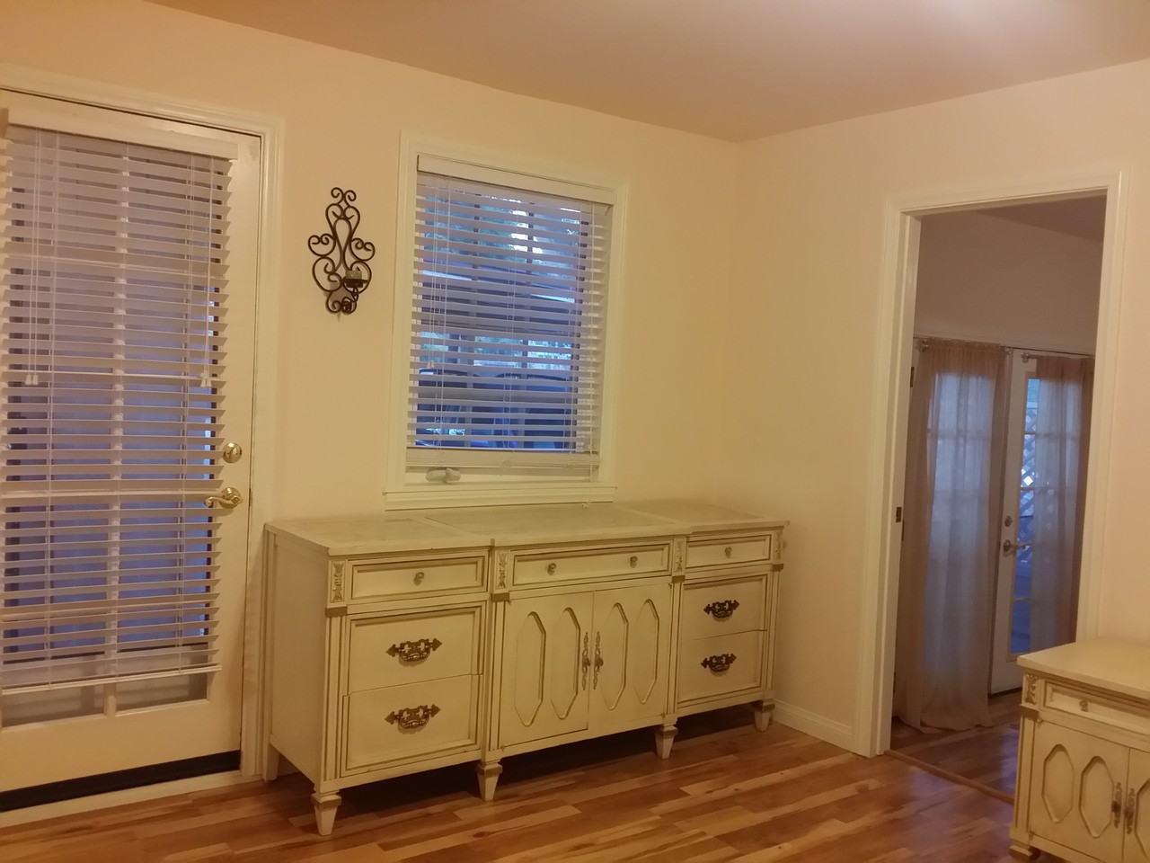 401 Burnham Rd #1 - Photo 7 of 17