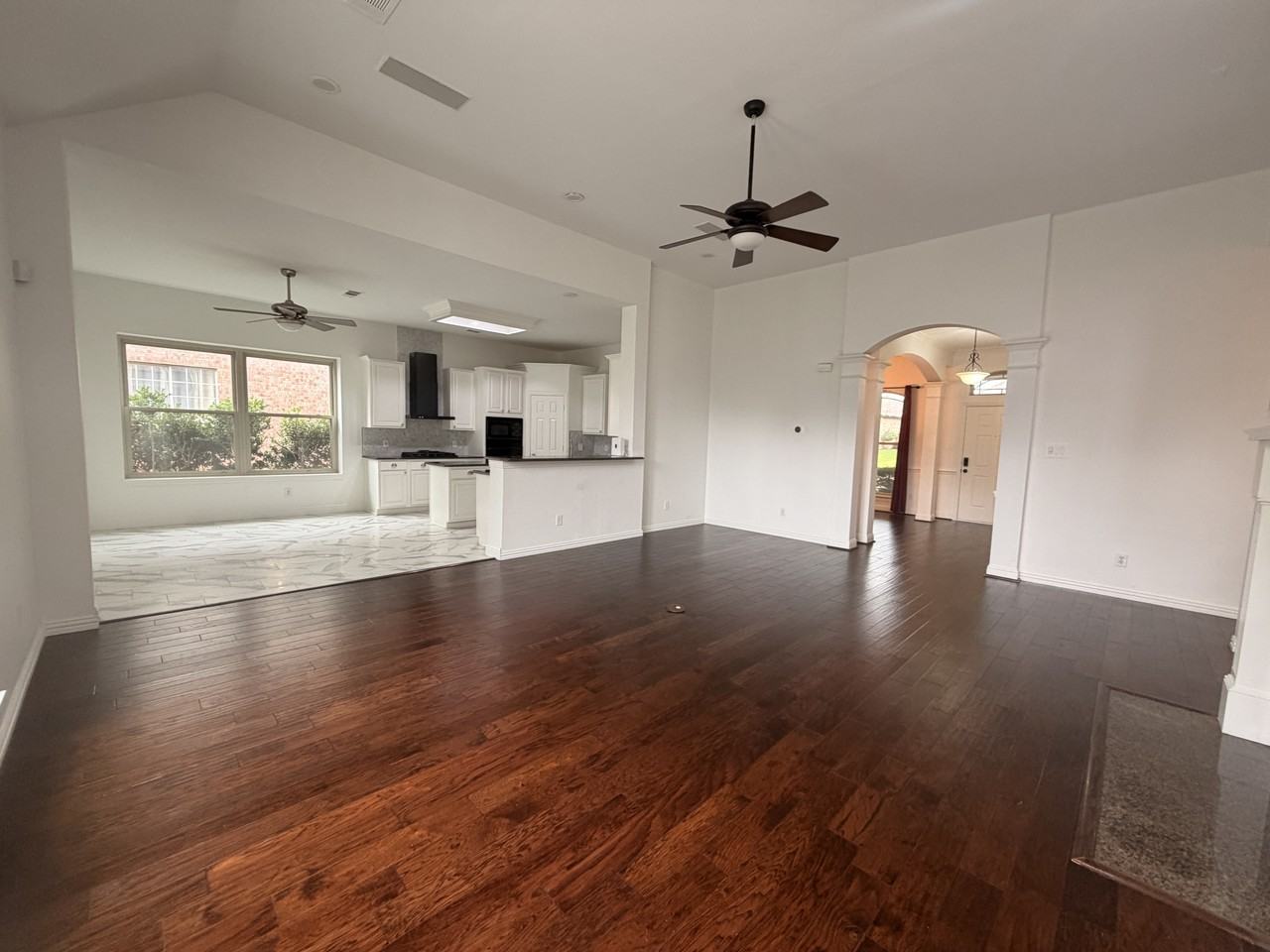 11821 Cotswold Dr #NA - Photo 4 of 17