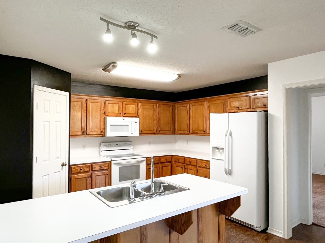 504 W Sunnyside Dr #NA - Photo 4 of 28