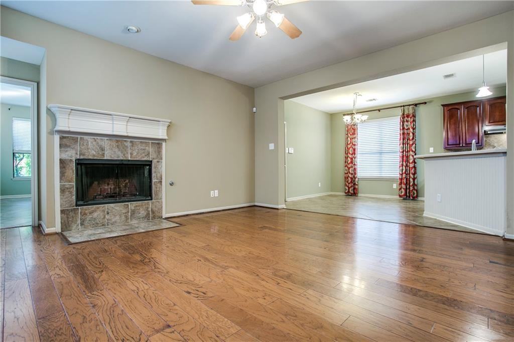 413 Royal Oak Dr #NA - Photo 4 of 19