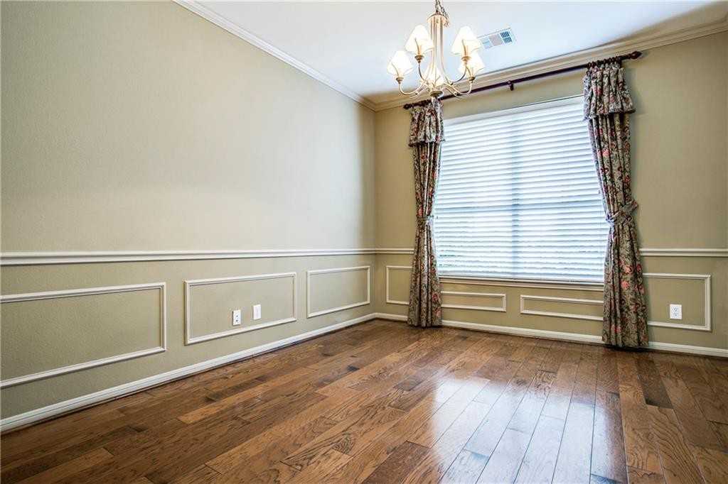 413 Royal Oak Dr #NA - Photo 7 of 18