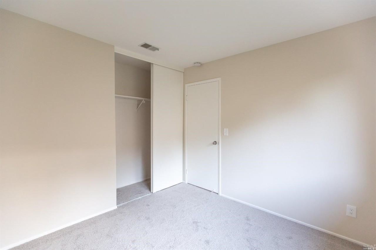13B Oliva Dr #13B - Photo 6 of 11