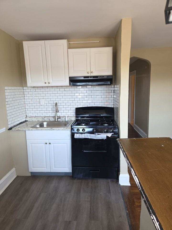 5437 Torresdale Ave #2 - Photo 5 of 10